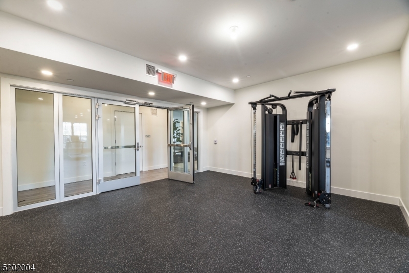 377 Summerhill Road, Unit DLUX East Brunswick, NJ 08816 - Photo 27 of 50