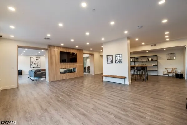 $2,625 | 377 Summerhill Road, Unit DLUX, East Brunswick, NJ 08816