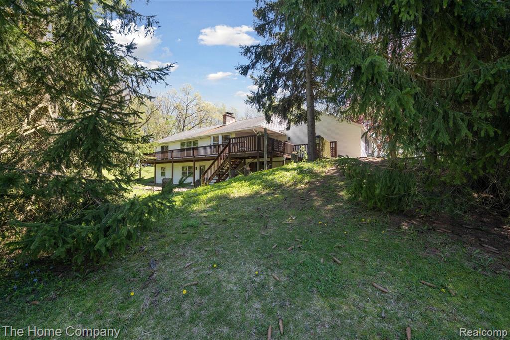 13890 Island Lake Road Chelsea, MI 48118 - Photo 41 of 66 Gallery Image 41