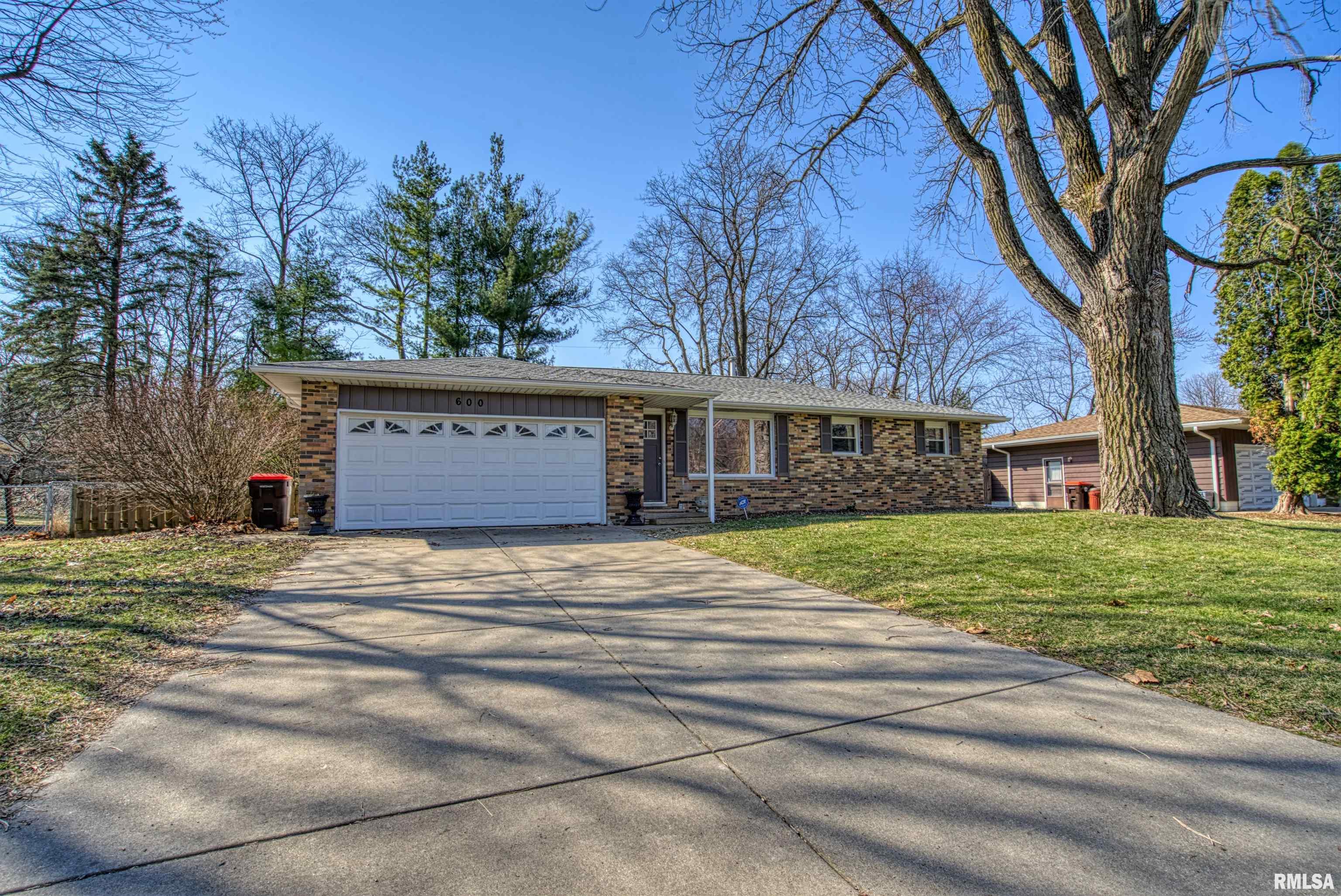600 West Timber Ridge Drive Peoria, IL 61615 - Photo 1 of 22 Gallery Image 1