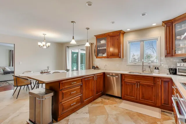 $989,000 | 26 Brandywine Road, South Barrington, IL 60010