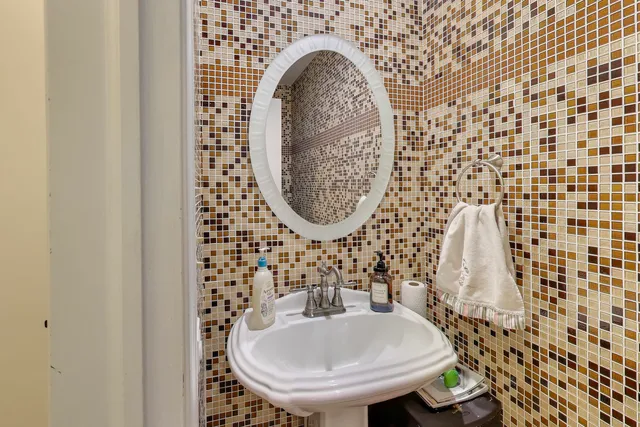 $989,000 | 26 Brandywine Road, South Barrington, IL 60010