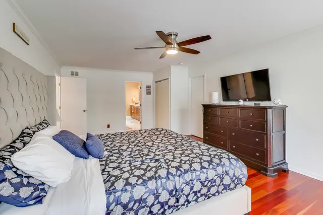 $989,000 | 26 Brandywine Road, South Barrington, IL 60010