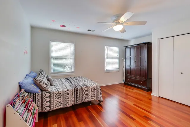 $989,000 | 26 Brandywine Road, South Barrington, IL 60010