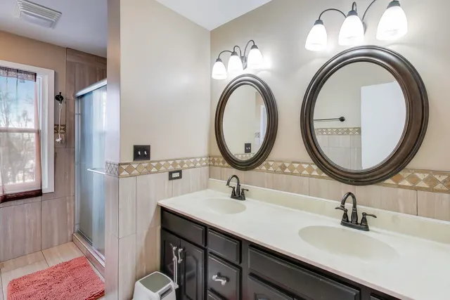 $989,000 | 26 Brandywine Road, South Barrington, IL 60010