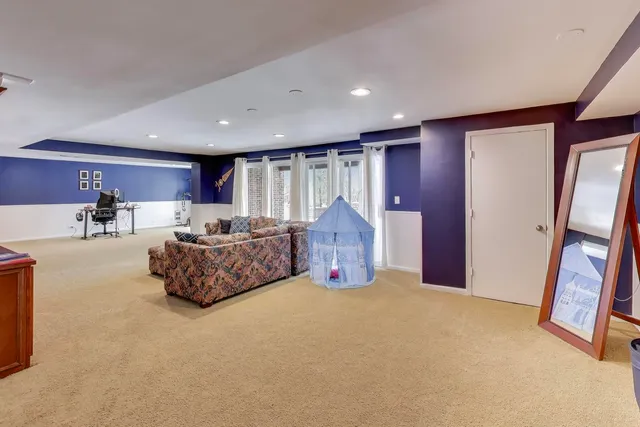 $989,000 | 26 Brandywine Road, South Barrington, IL 60010