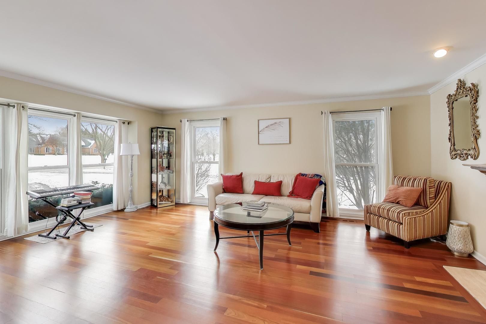 26 Brandywine Road South Barrington, IL 60010 - Photo 5 of 54