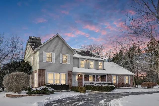 $989,000 | 26 Brandywine Road, South Barrington, IL 60010