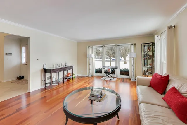 $989,000 | 26 Brandywine Road, South Barrington, IL 60010