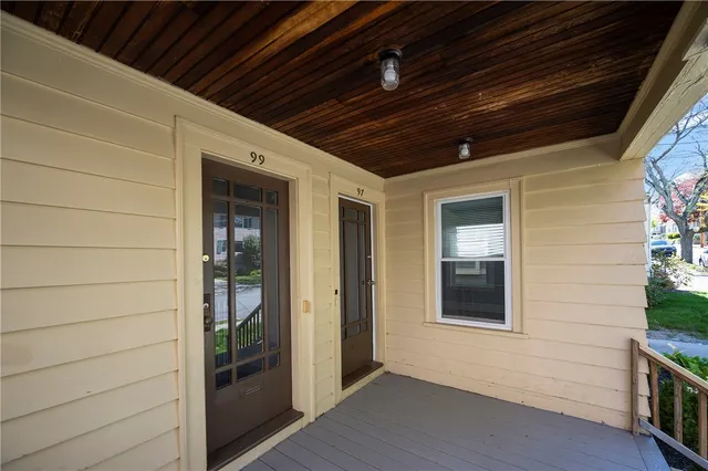 $2,500 | 97 11th Street, Unit 2, Providence, RI 02906