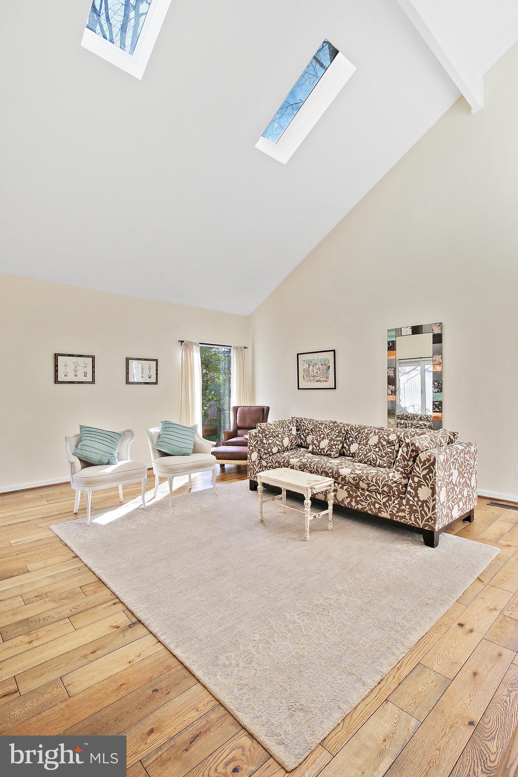 2003 Upper Lake Drive Reston, VA 20191 - Photo 23 of 89 Living room with skylights.