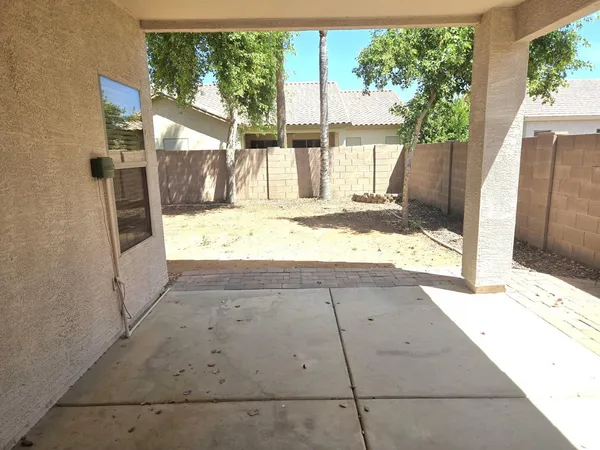 $2,135 | 2852 East Devon Court, Gilbert, AZ 85296