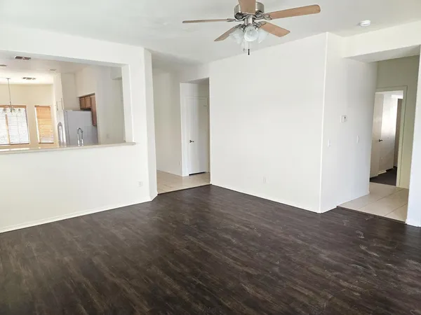 $2,135 | 2852 East Devon Court, Gilbert, AZ 85296