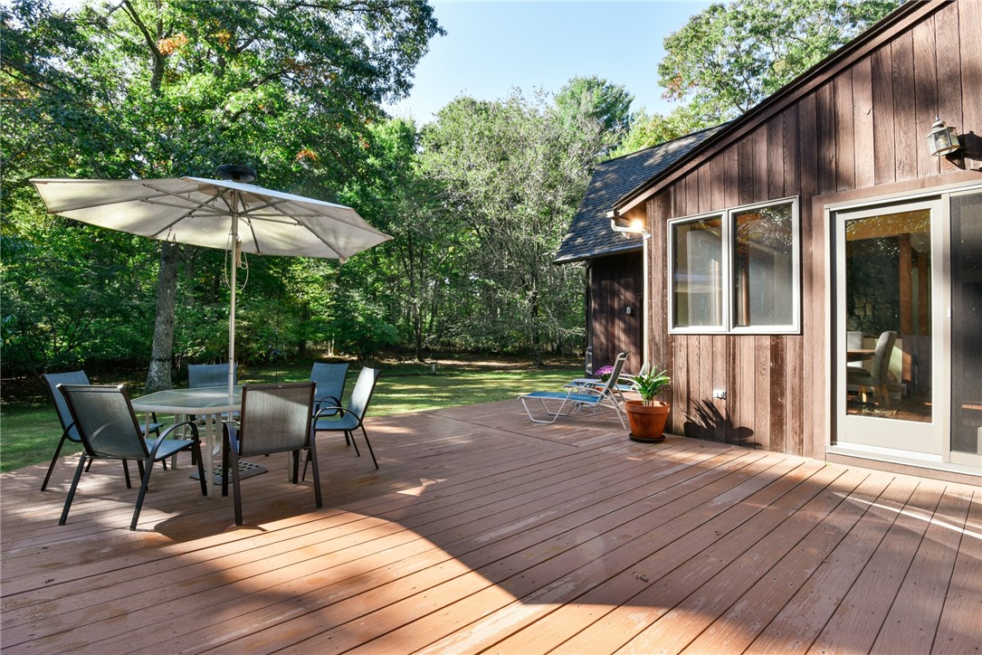 55 Ridge Drive Exeter, RI 02822 - Photo 32 of 37 55 Ridge Dr Exeter, RI 02822