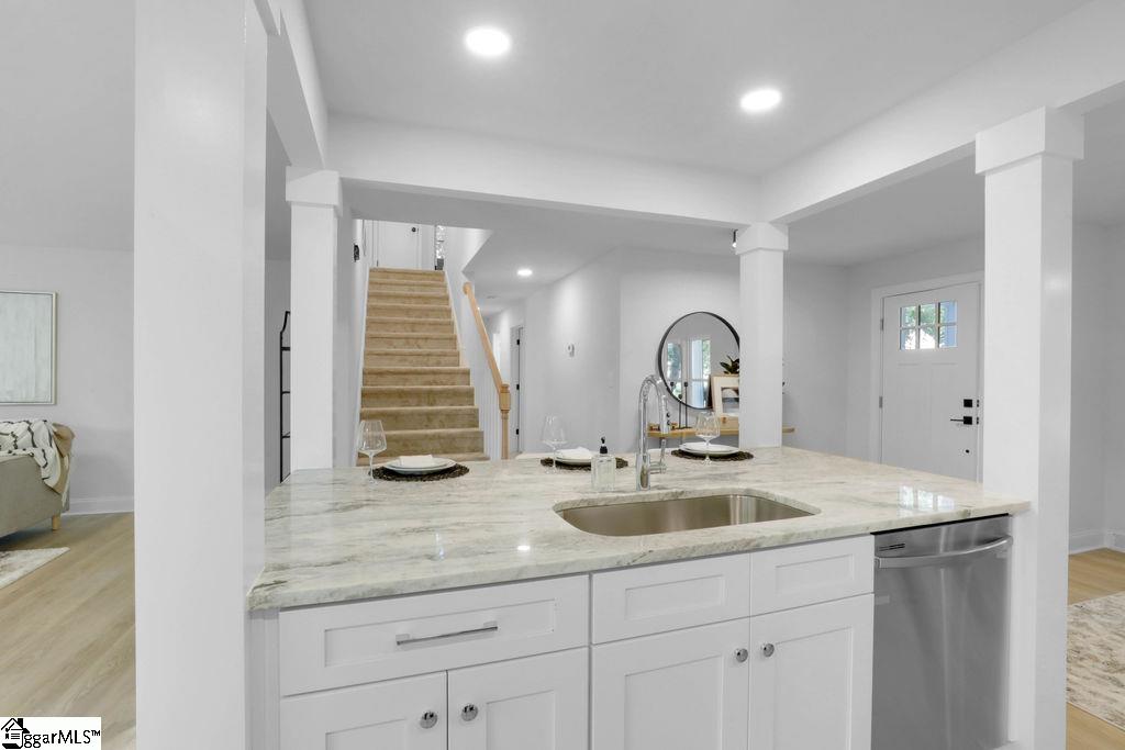 108 Mt Vernon Road Greer, SC 29651 - Photo 9 of 36