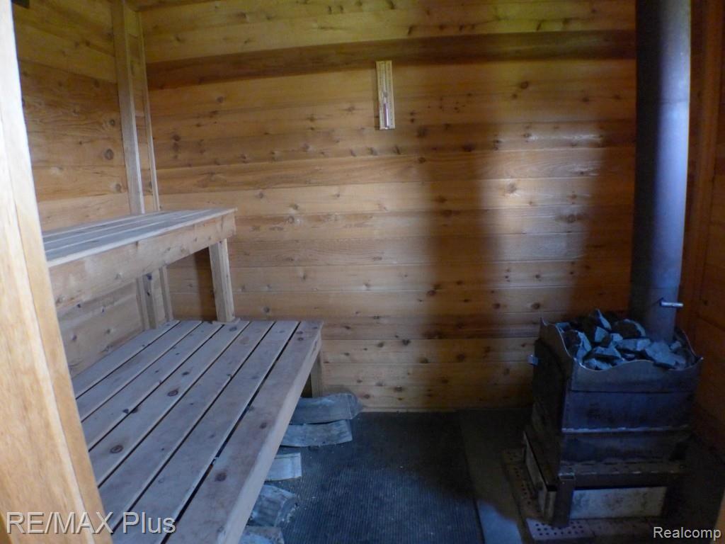 2804 East Caro Road Caro, MI 48723 - Photo 16 of 27 2804 E. Caro - Sauna Rm
