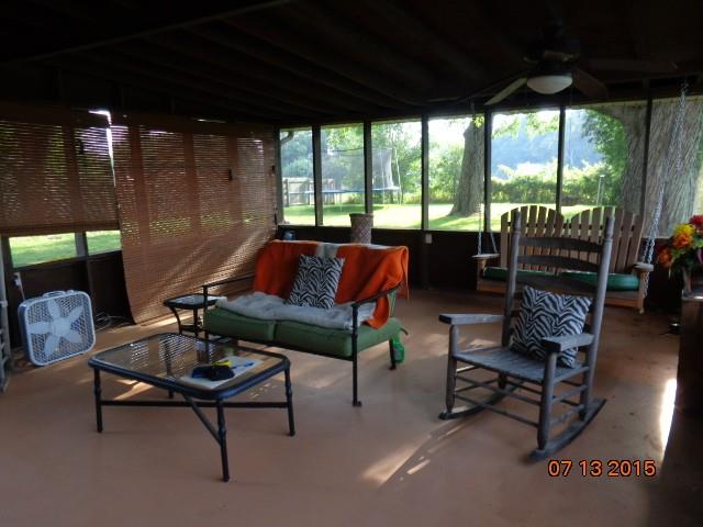 621 Spring Valley Road McMinnville, TN 37110 - Photo 14 of 17 Gallery Image 14