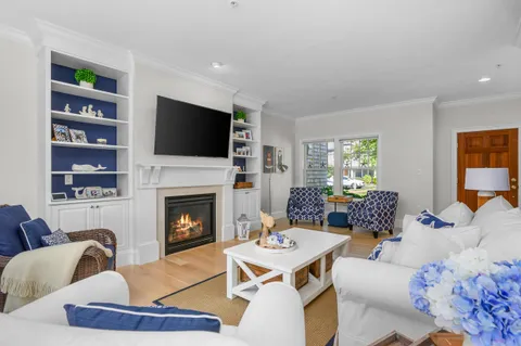 $1,250,000 | 780 Craigville Beach Road, Unit D2, Centerville, MA 02632