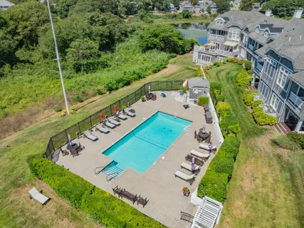 $1,250,000 | 780 Craigville Beach Road, Unit D2, Centerville, MA 02632