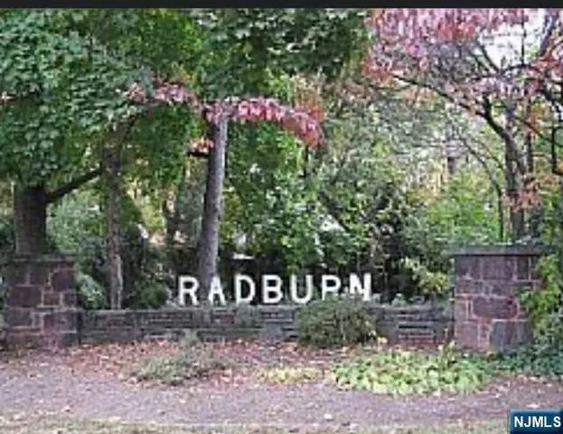 $4,000 | 13-08 Plaza Road, Fair Lawn, NJ 07410