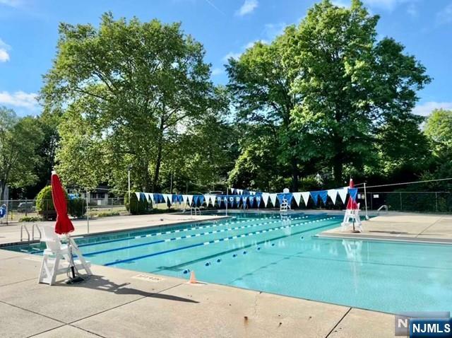 13-08 Plaza Road Fair Lawn, NJ 07410 - Photo 28 of 31