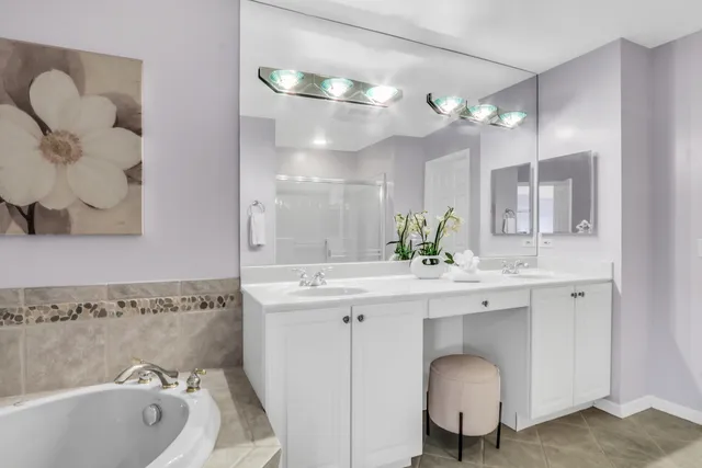 $495,000 | 418 Bay Tree Circle, Vernon Hills, IL 60061