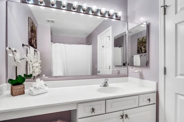 $495,000 | 418 Bay Tree Circle, Vernon Hills, IL 60061