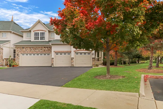 $495,000 | 418 Bay Tree Circle, Vernon Hills, IL 60061