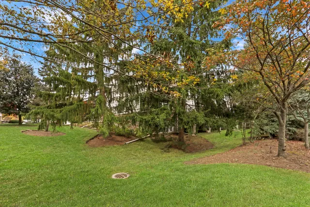 $495,000 | 418 Bay Tree Circle, Vernon Hills, IL 60061