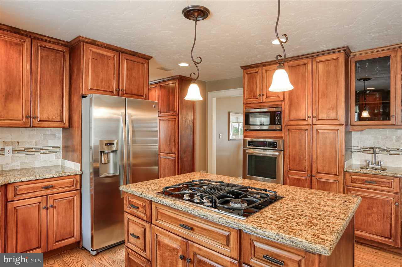 1415 Bee Tree Road York, PA 17403 - Photo 8 of 36 Gallery Image 8