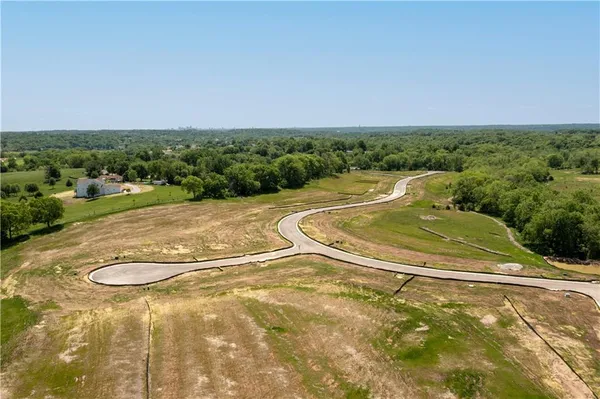 $192,950 | 55 N/a, Parkville, MO 64152