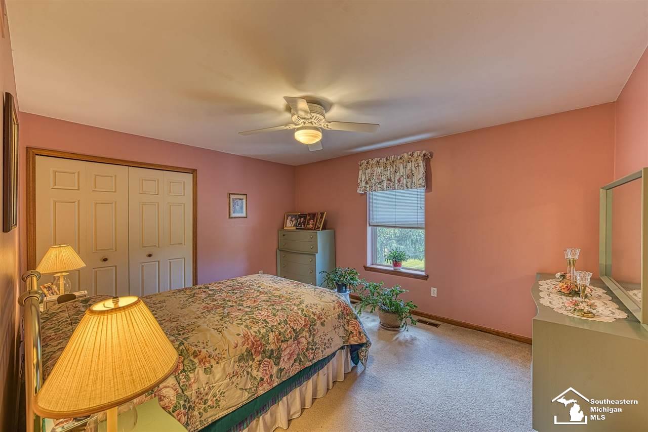 2390 Scofield Carleton Road Carleton, MI 48117 - Photo 22 of 55