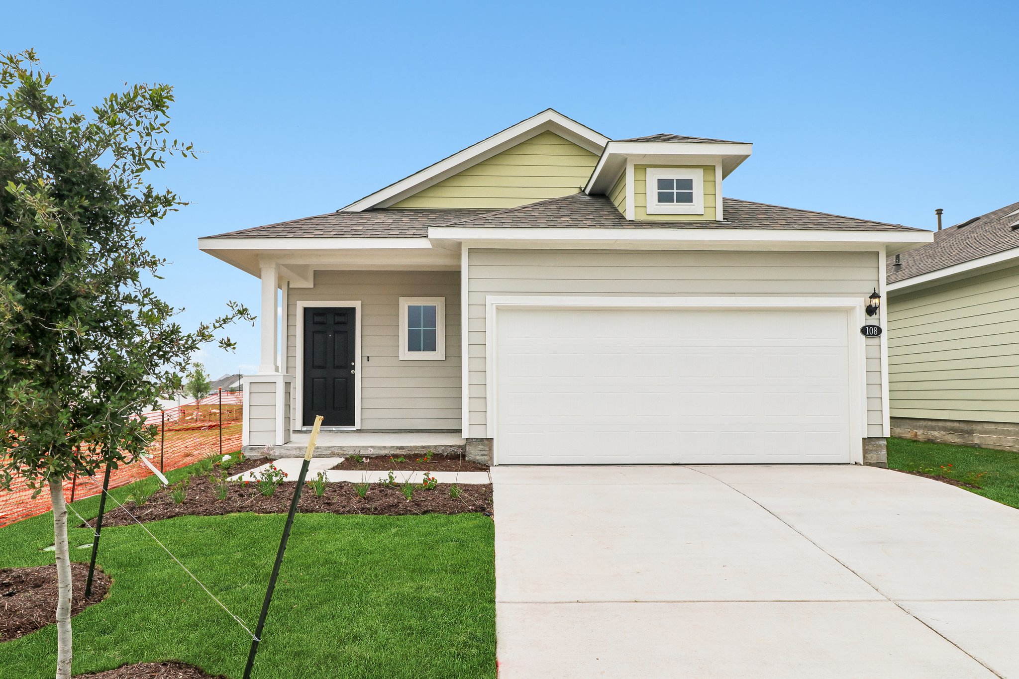 108 Bountiful Lane Elgin, TX 78621 - Photo 1 of 30