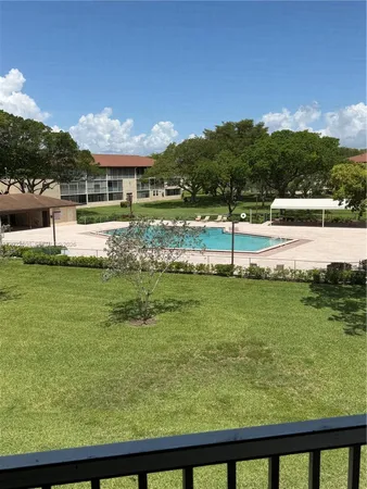 $1,550 | 200 Southwest 132nd Way, Unit 309L, Pembroke Pines, FL 33027