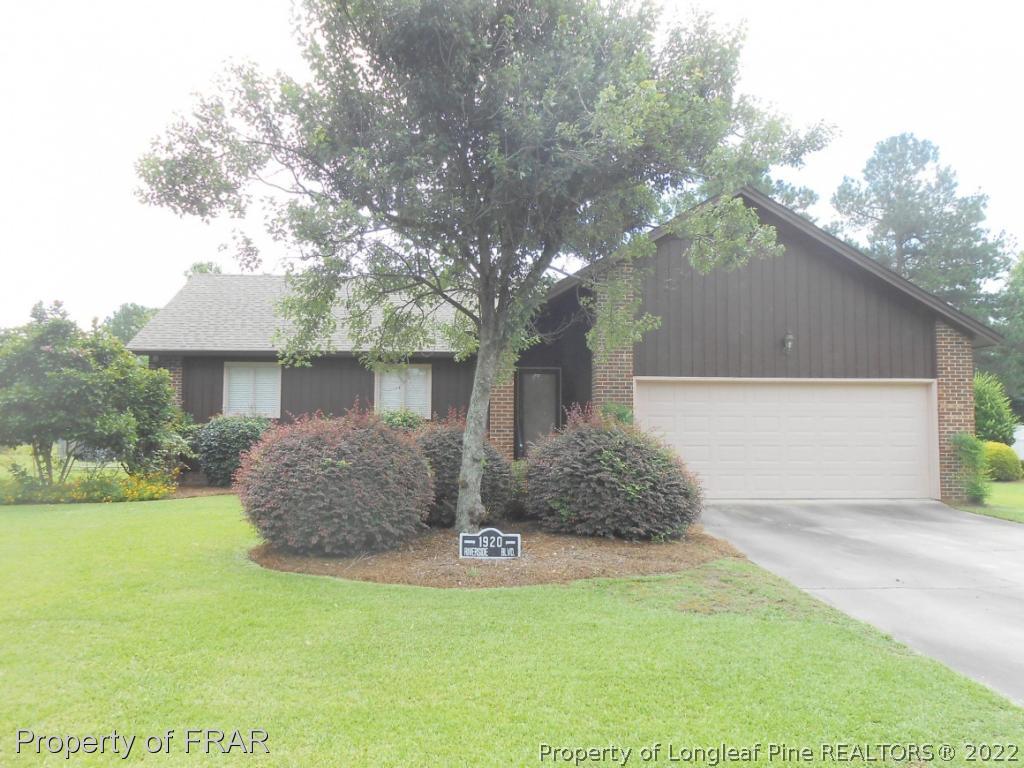 1920 Riverside Boulevard Lumberton, NC 28358 - Photo 5 of 23 Gallery Image 5