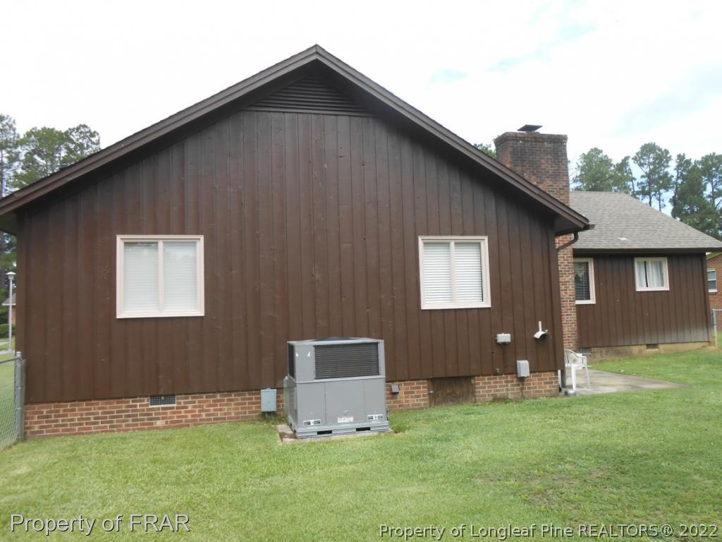 1920 Riverside Boulevard Lumberton, NC 28358 - Photo 10 of 23 Gallery Image 10