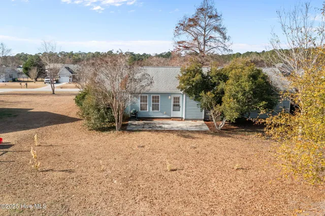 $285,000 | 213 Palomino Lane, Swansboro, NC 28584