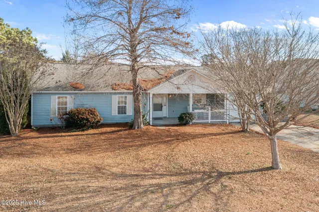 $285,000 | 213 Palomino Lane, Swansboro, NC 28584