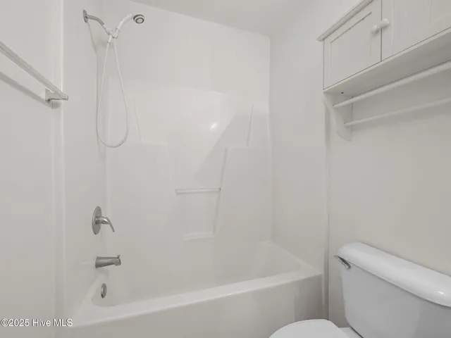 $285,000 | 213 Palomino Lane, Swansboro, NC 28584