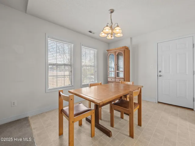 $285,000 | 213 Palomino Lane, Swansboro, NC 28584