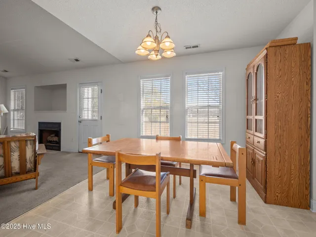 $285,000 | 213 Palomino Lane, Swansboro, NC 28584