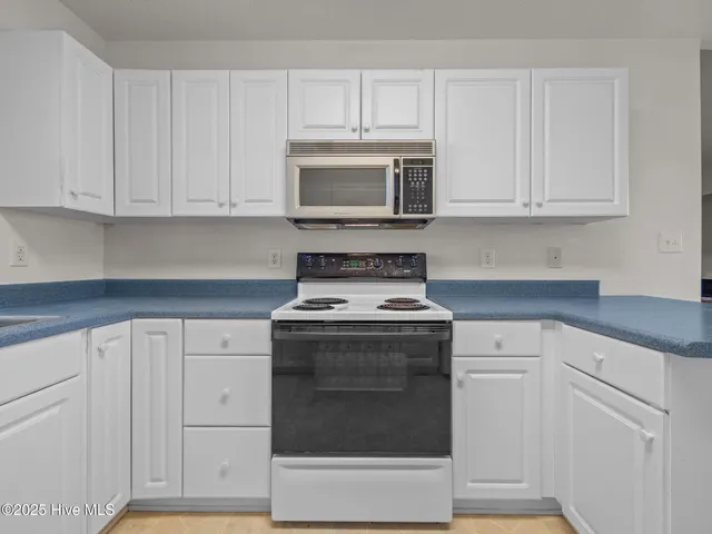 $285,000 | 213 Palomino Lane, Swansboro, NC 28584