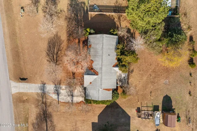 $285,000 | 213 Palomino Lane, Swansboro, NC 28584