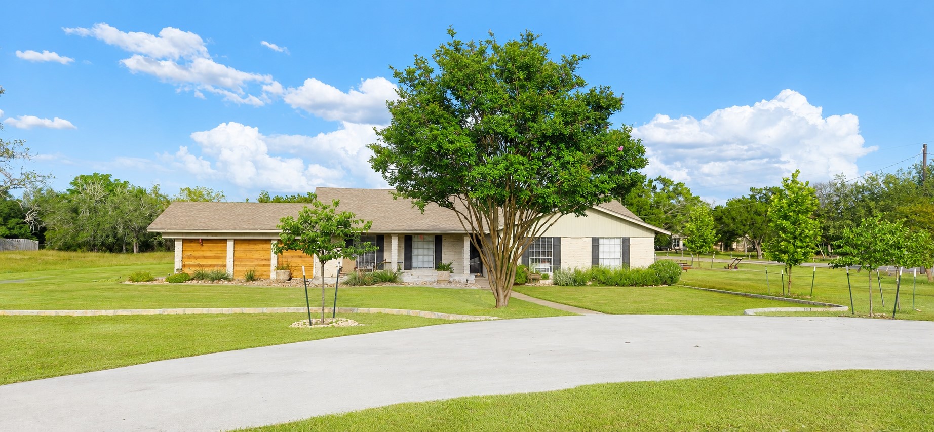 301 Retha Drive Dripping Springs, TX 78620 - Photo 1 of 20