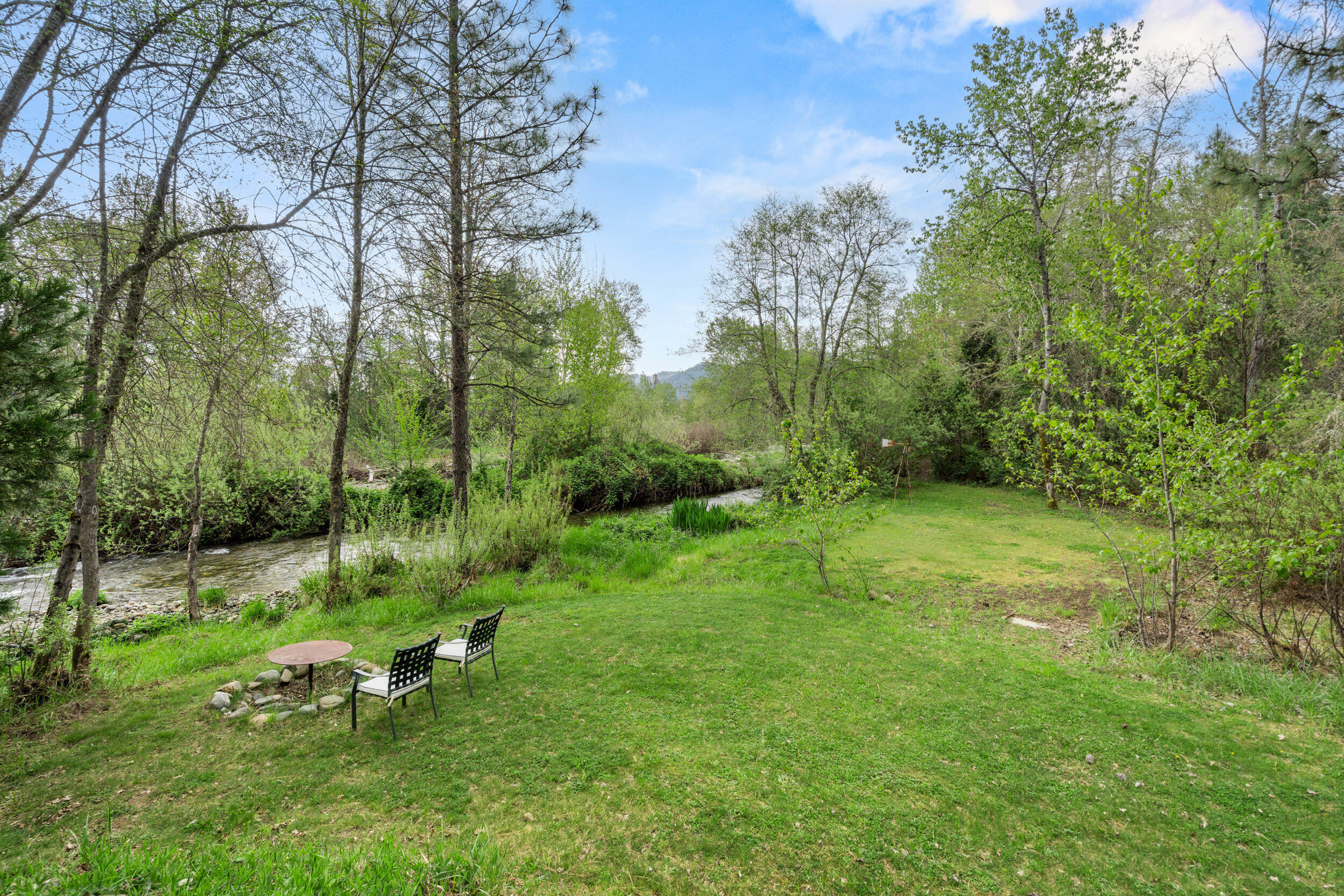 6301 Rockydale Road Cave Junction, OR 97523 - Photo 45 of 56 Gallery Image 45