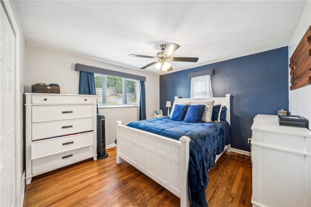 1013 Silver Lane McKees Rocks, PA 15136 - Photo 11 of 33 Master bedroom on the first Floor