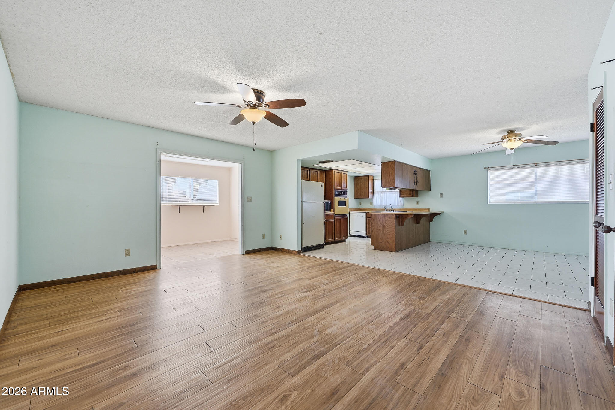 4925 West Grandview Road Glendale, AZ 85306 - Photo 8 of 38 B (17)