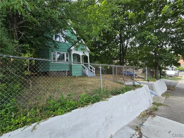 $149,900 | 206 Lamont Avenue, Geddes, NY 13209