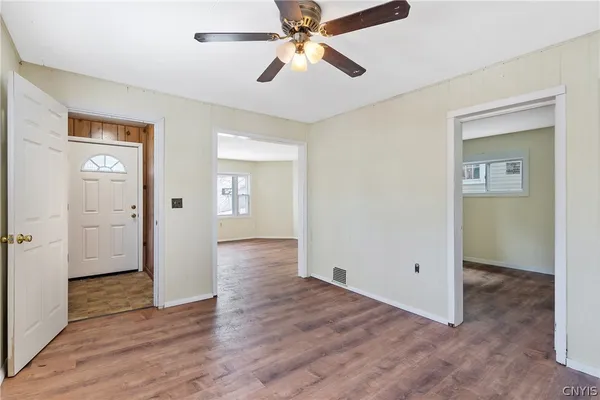 $149,900 | 206 Lamont Avenue, Geddes, NY 13209