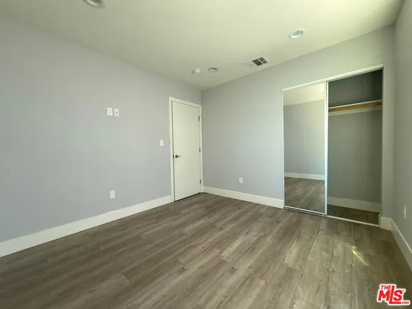 $2,800 | 8168 Whitsett Avenue, North Hollywood, CA 91605